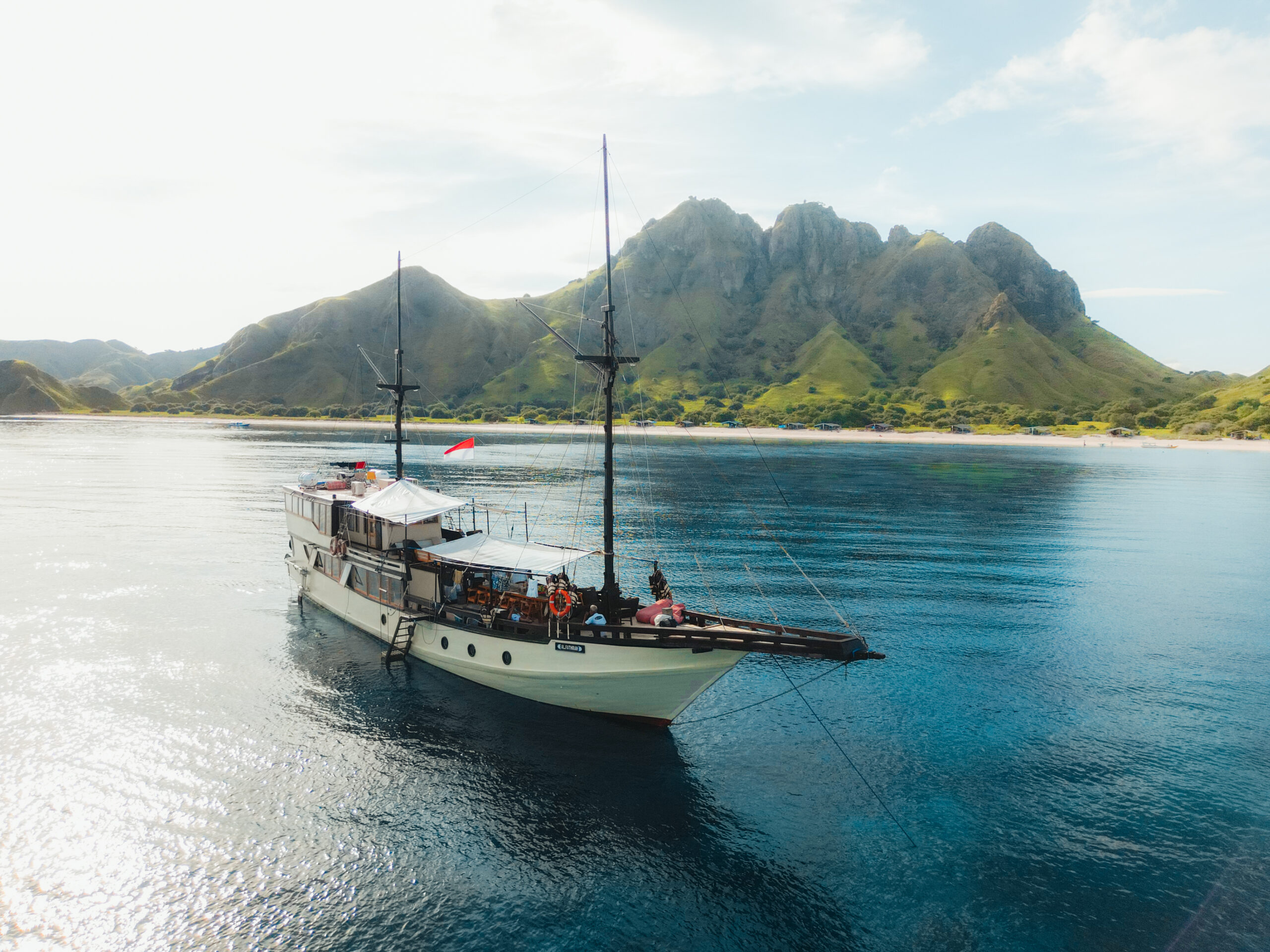 ALFTRN Deluxe Phinisi 3D2N