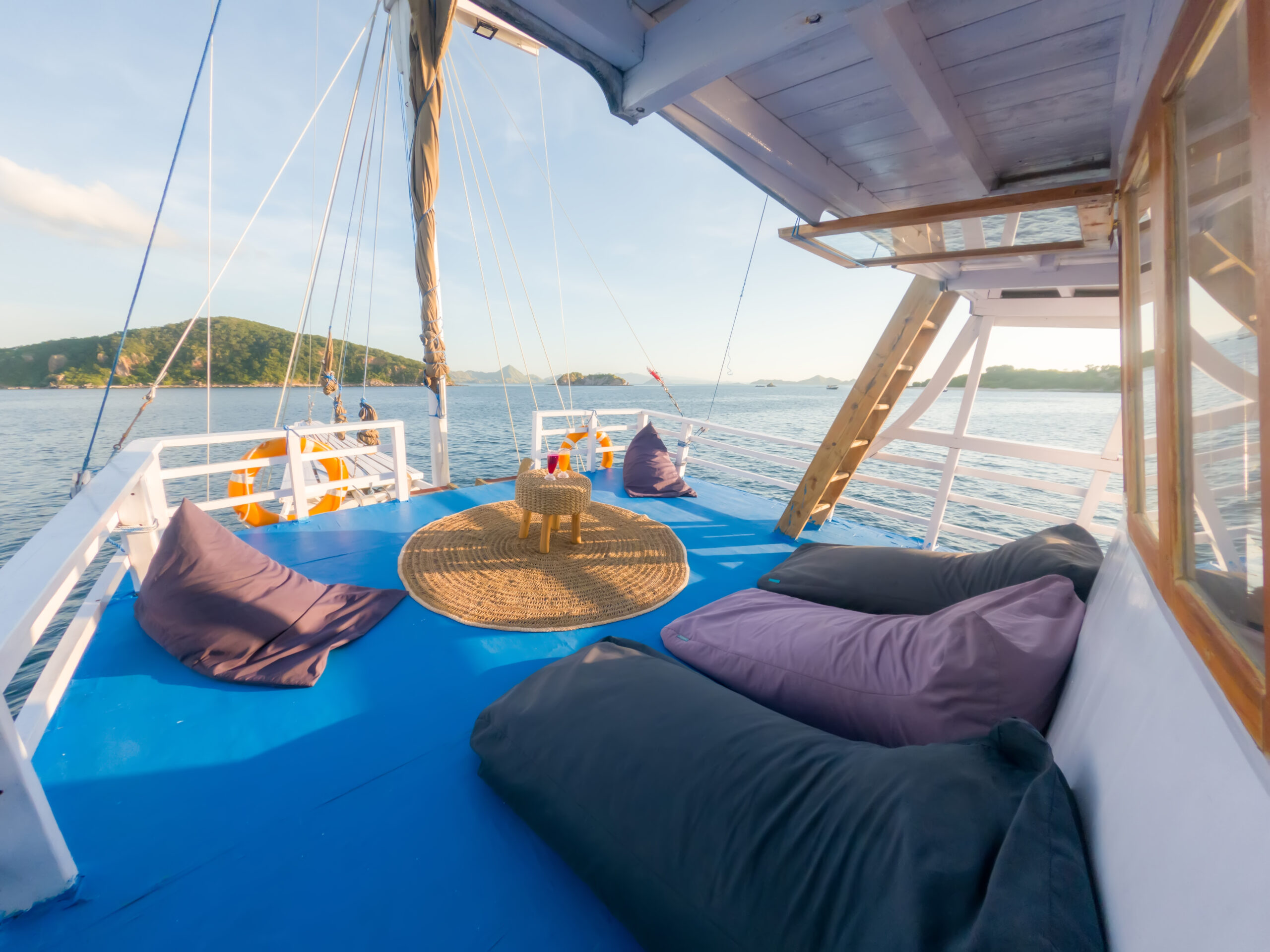 C:DCIM100GOPROGOPR0240.GPR LMB1 Superior Phinisi 3D2N