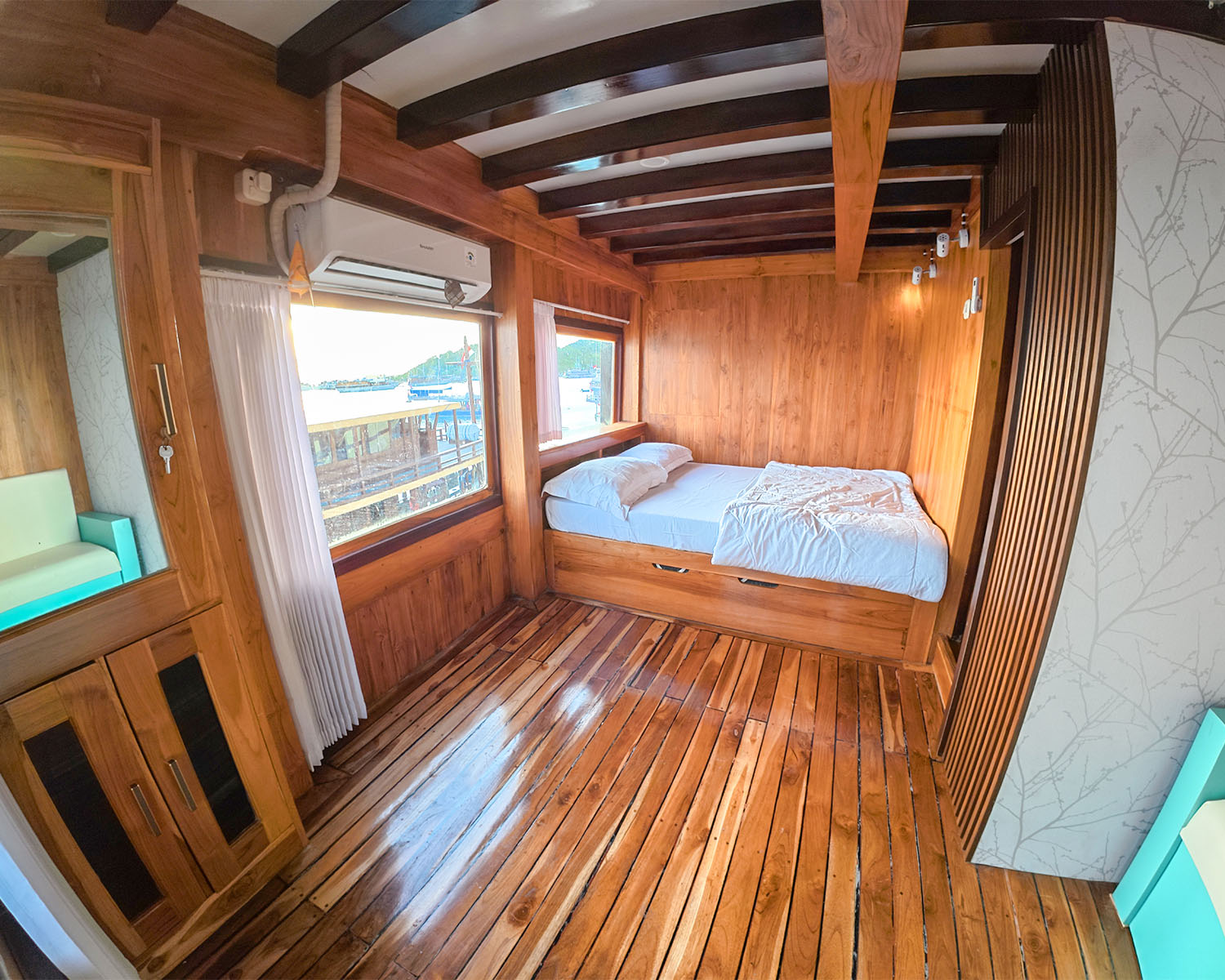 Sailing From Labuan Bajo to Lombok